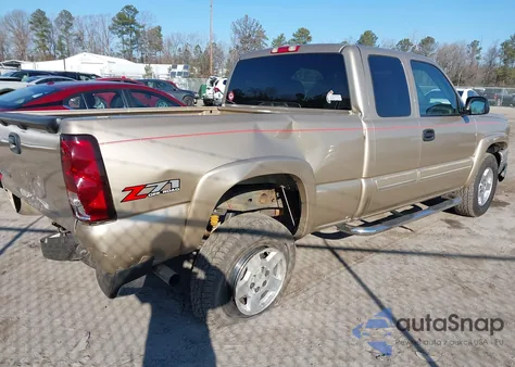 2006 Chevrolet Silverado K1500 z USA, uszkodzony, nr VIN 1GCEK19B96Z220381